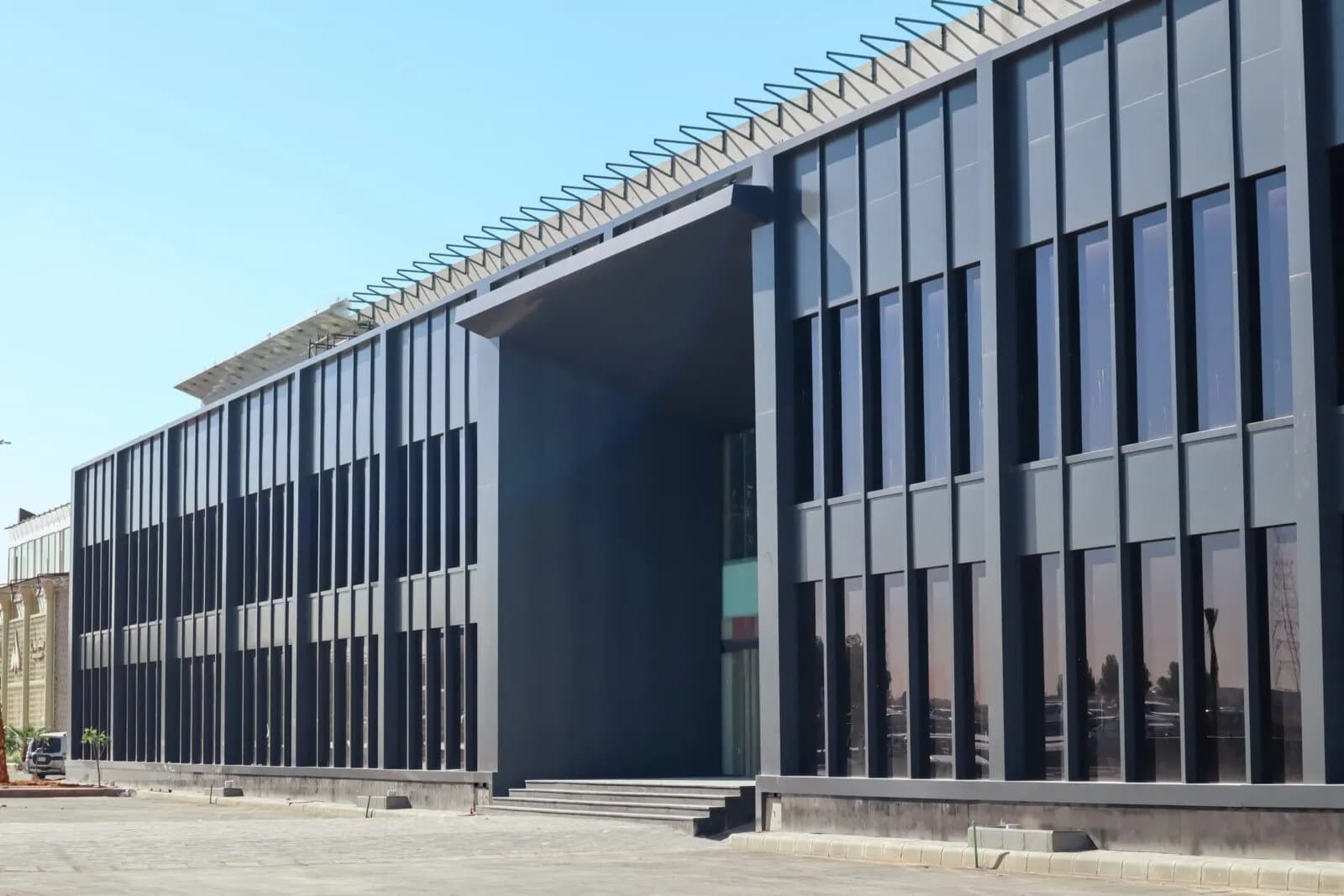 مكاتب تجارية – طريق خريص