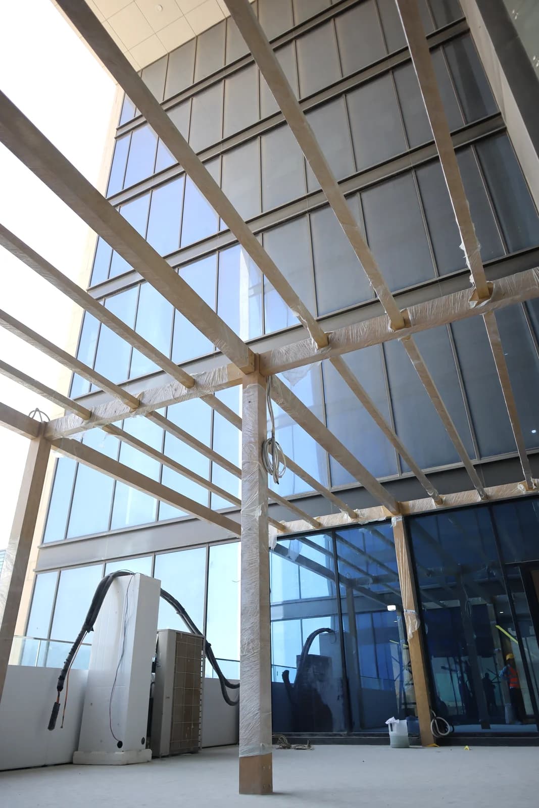 بنك الإمارات دبي الوطني - برجولا 5