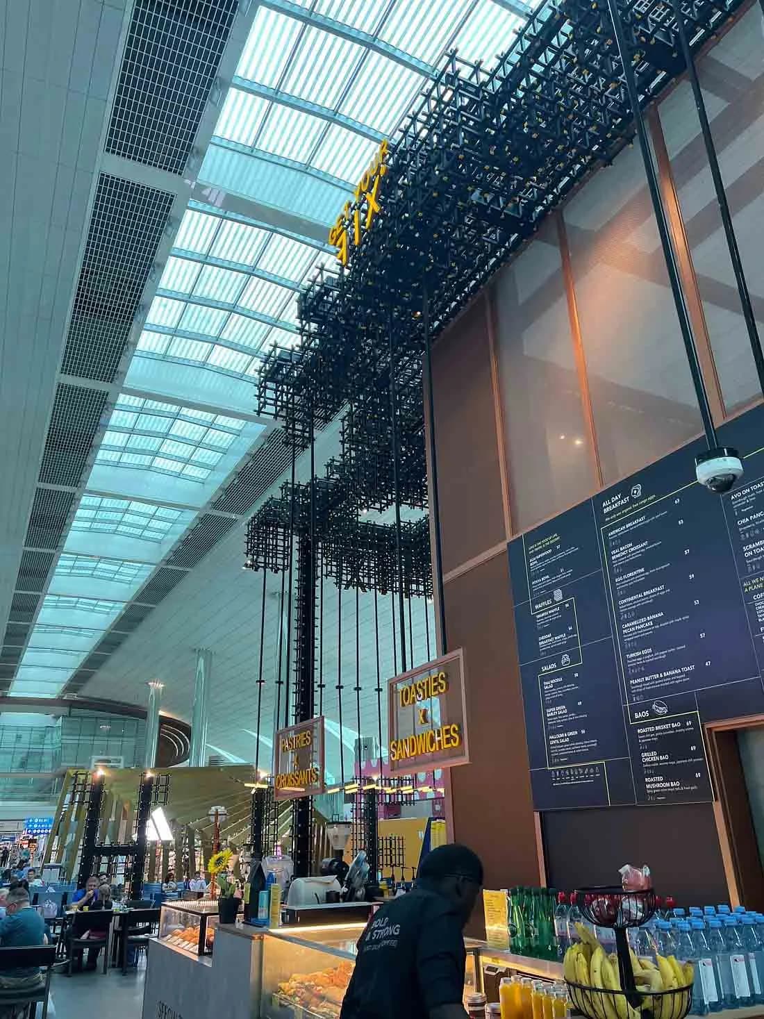 مقهى فيكس - مطار الملك خالد الدولي 4