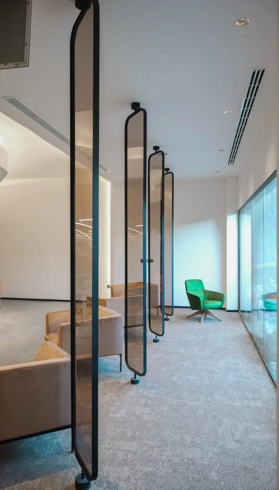 مكتب الطيران - جناح مجموعة السعودية 11