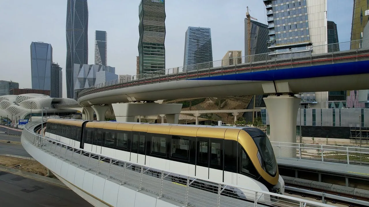 مشاركة ماجيكو في البنية التحتية لمترو الرياض - أعمال هياكل فولاذية وأبراج إشارة وكابلات نقل الإشارة لرؤية 2030