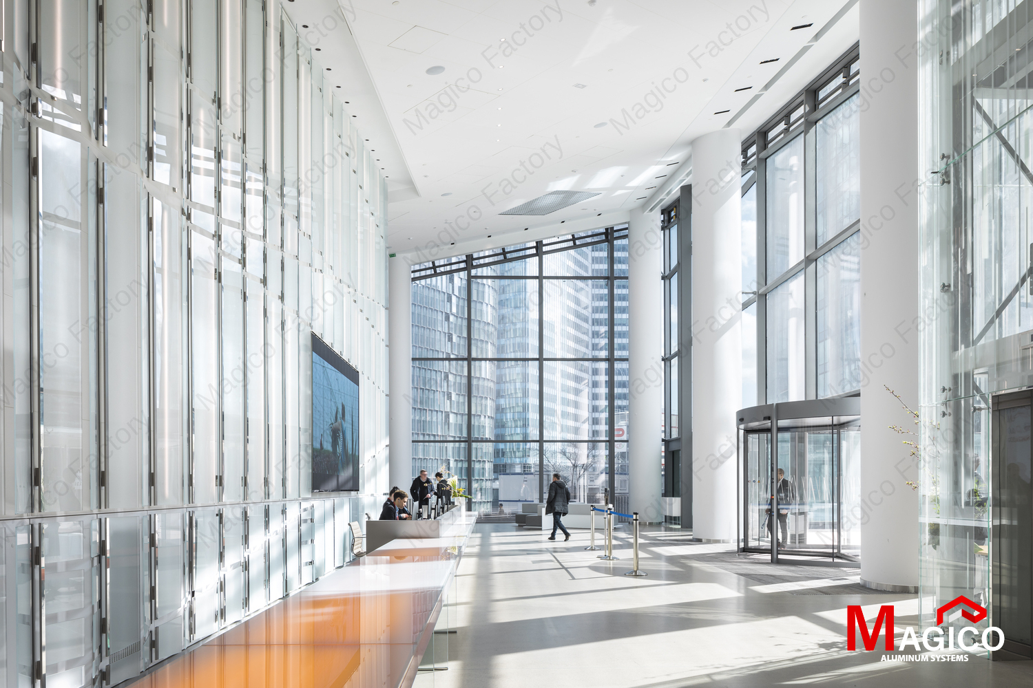 الواجهات الزجاجية: الخيار العصري للمباني الحديثة glass facades MAGICO FACTORY 1